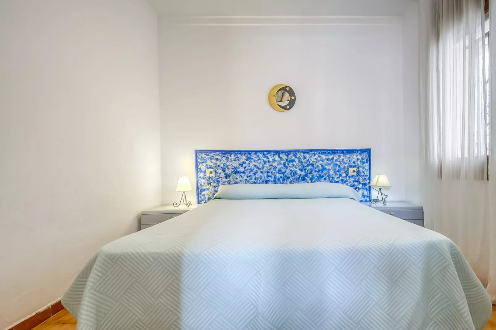 JARDINS I 22 Roses-Schlafzimmer