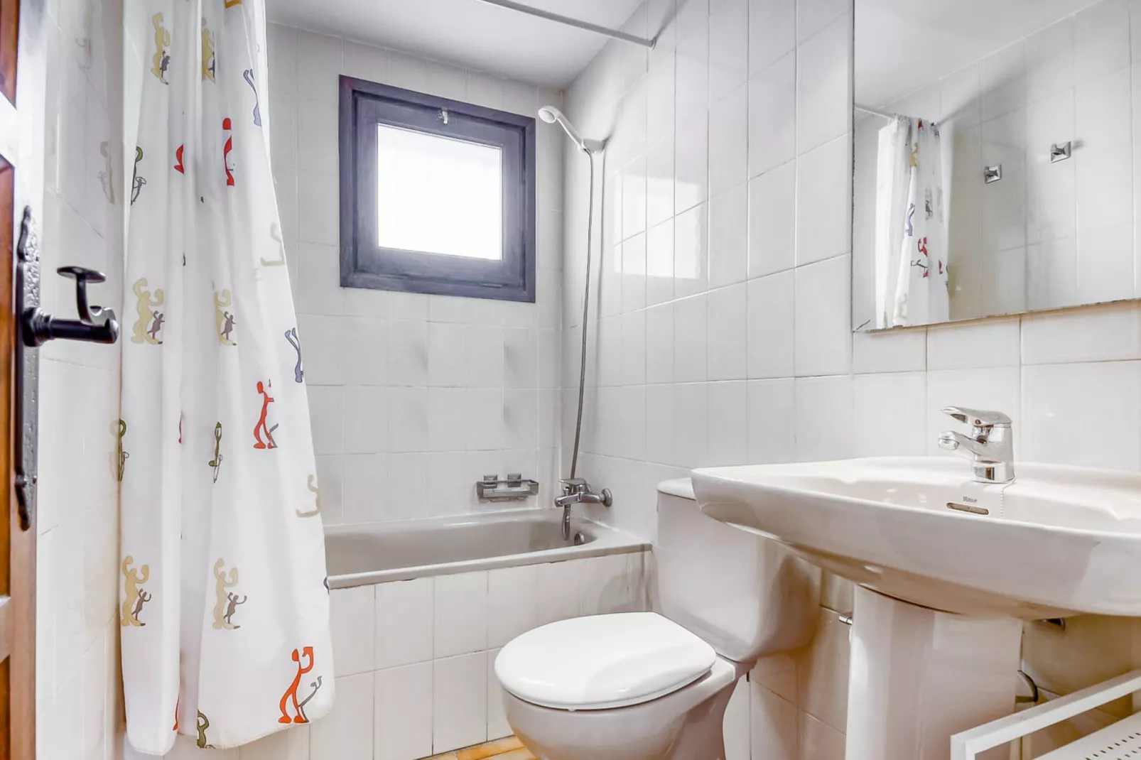 JARDINS I 22 Roses-Badezimmer