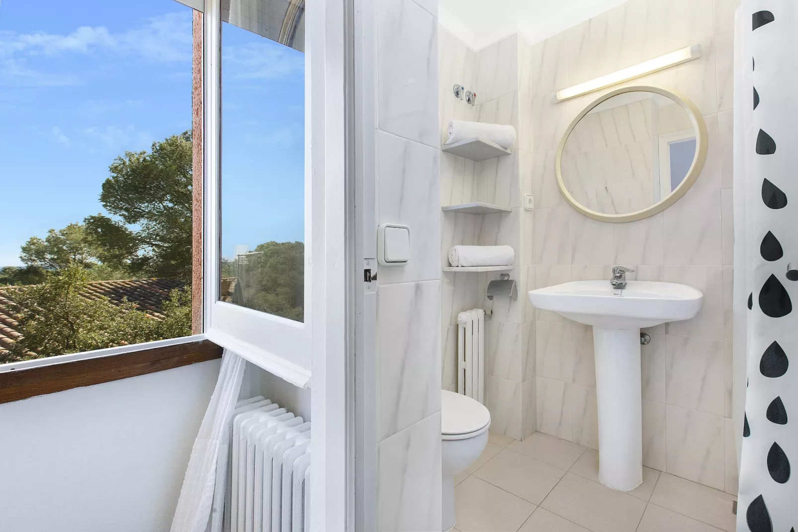 Carena 2º-Bathroom
