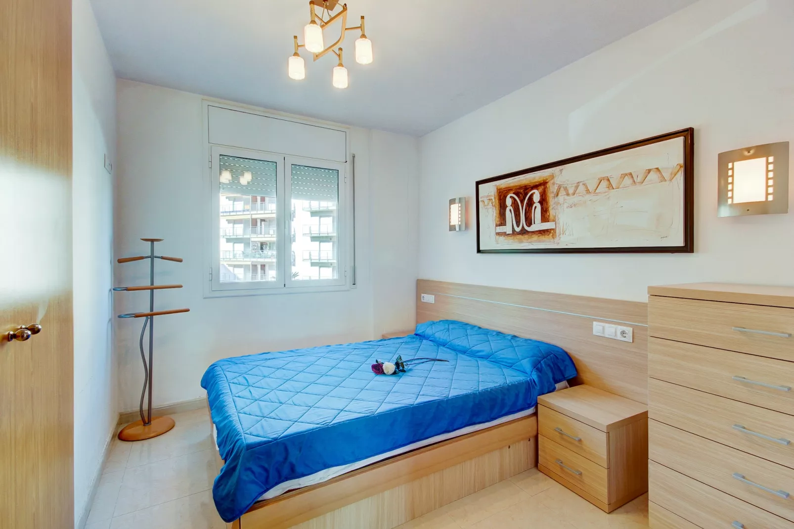 CAP MESTRAL 1A Roses-Schlafzimmer