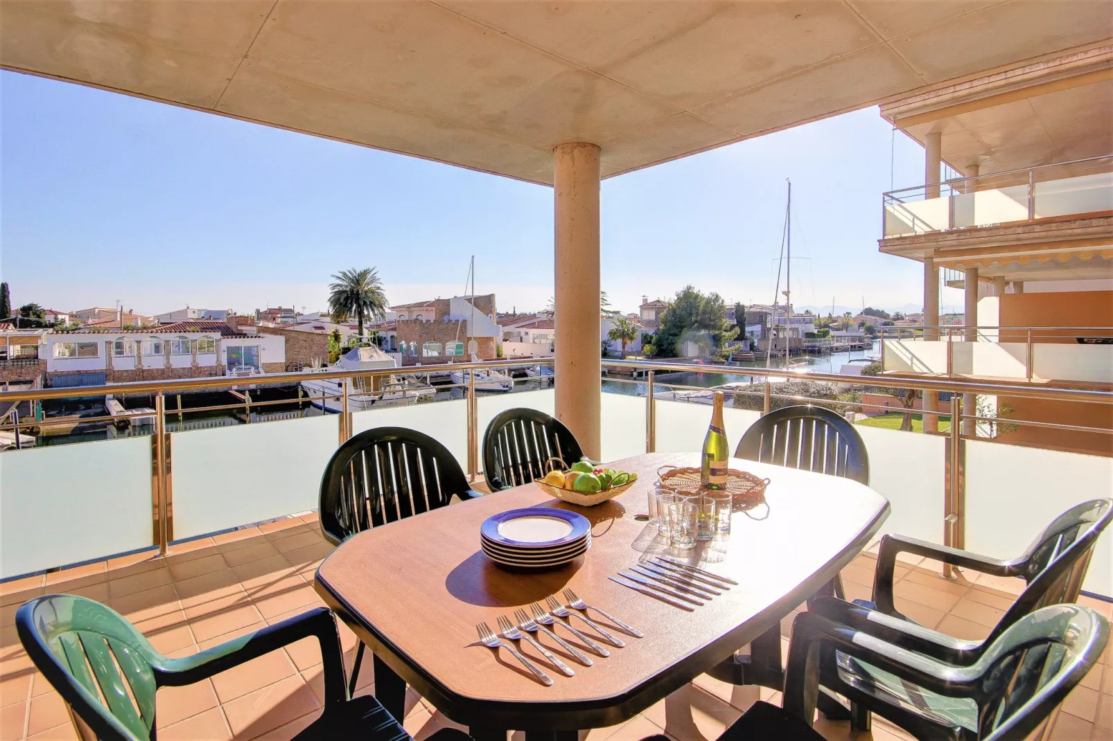 CAP MESTRAL 1A Roses-Terrassenbalkon