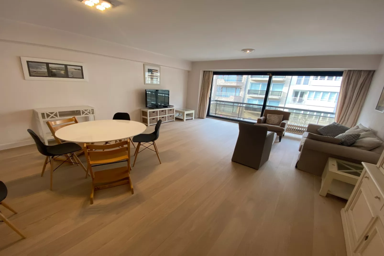 Residence Sundale-23-Dining room