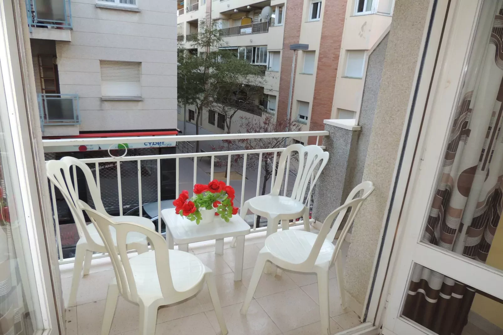 PUIG ROM 115 1 2  Roses-Terrassenbalkon