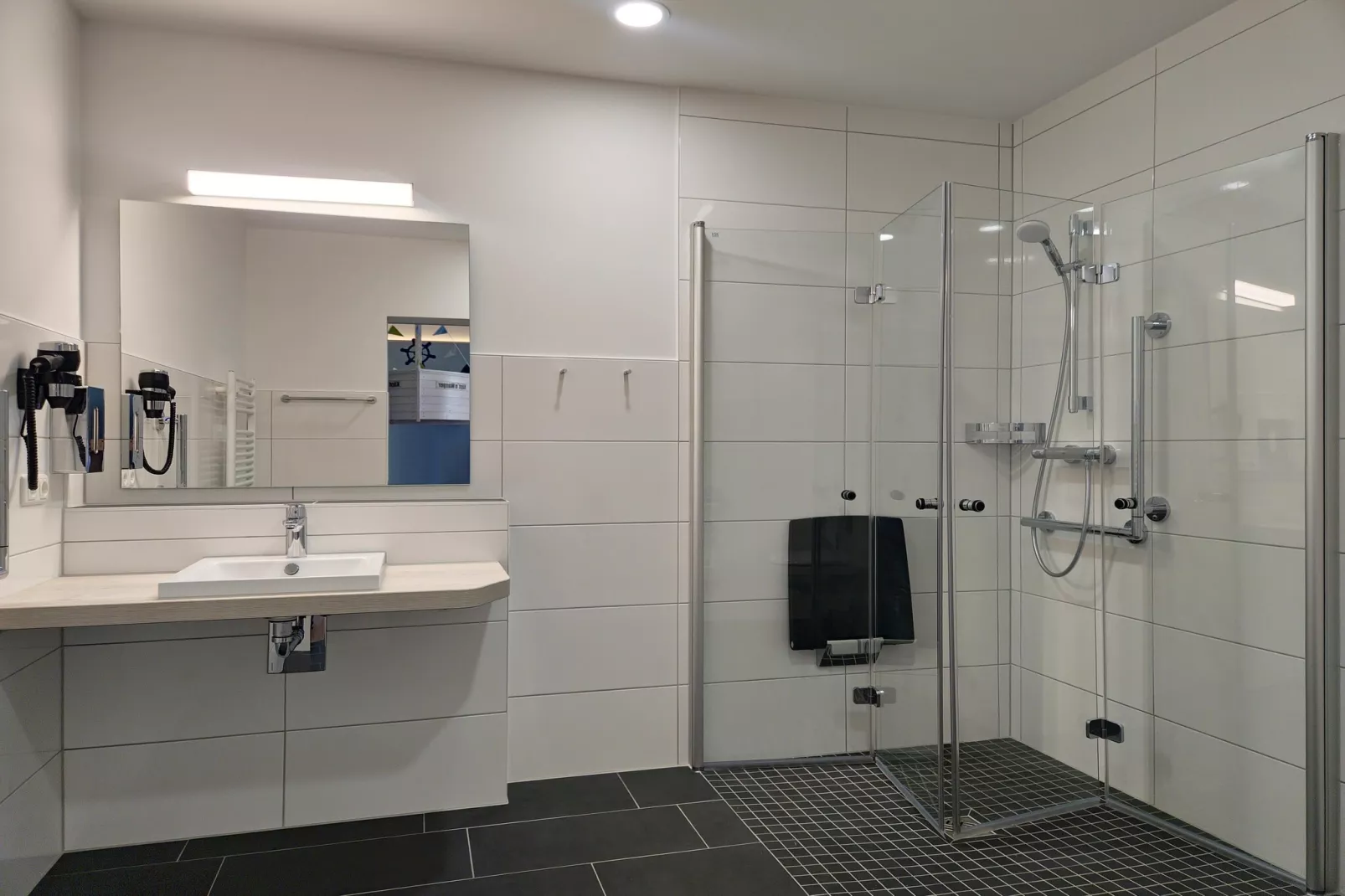 6-Bett-Appartement mit Alkoven-Bathroom