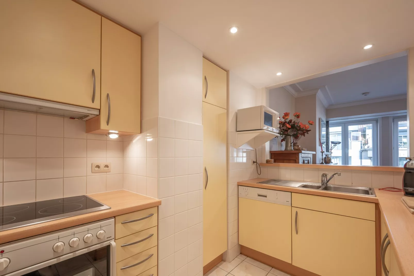 Residence FABIOLA-4F-Kitchen