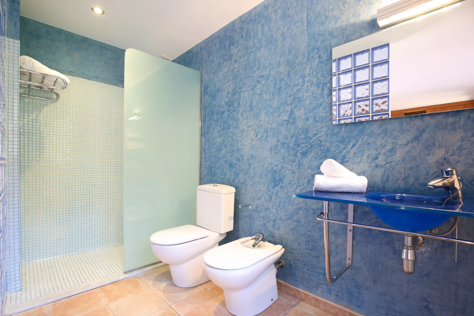 Esquer-Bathroom