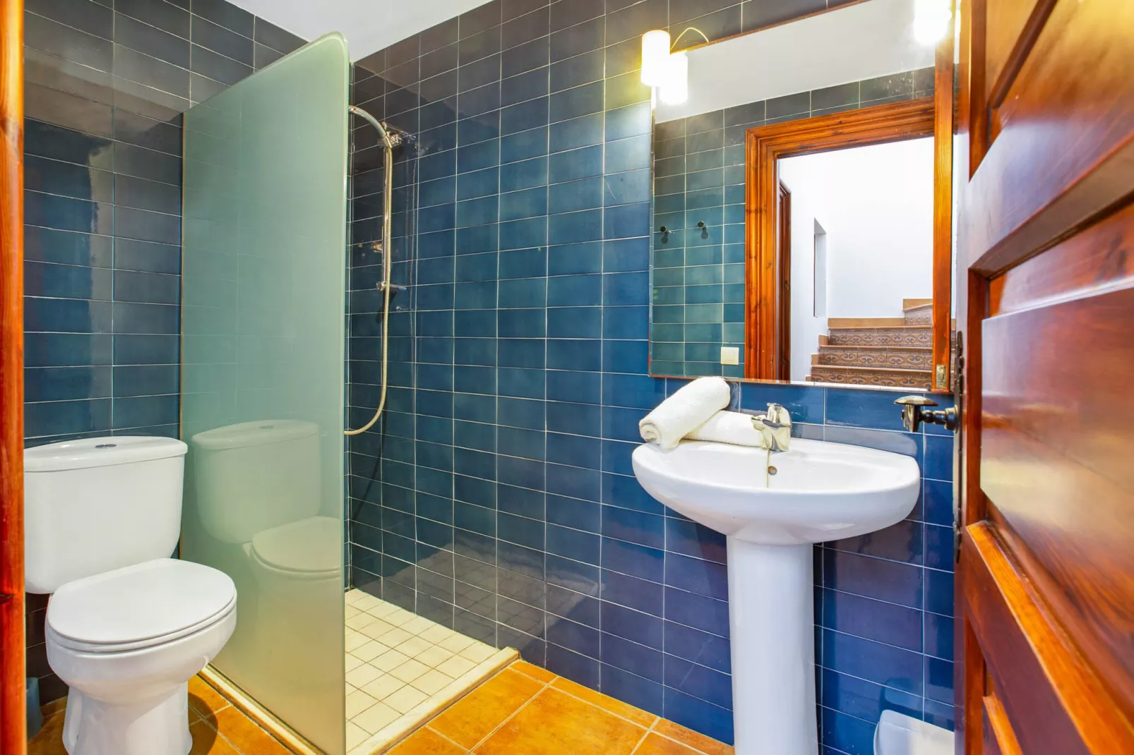 Esquer-Bathroom