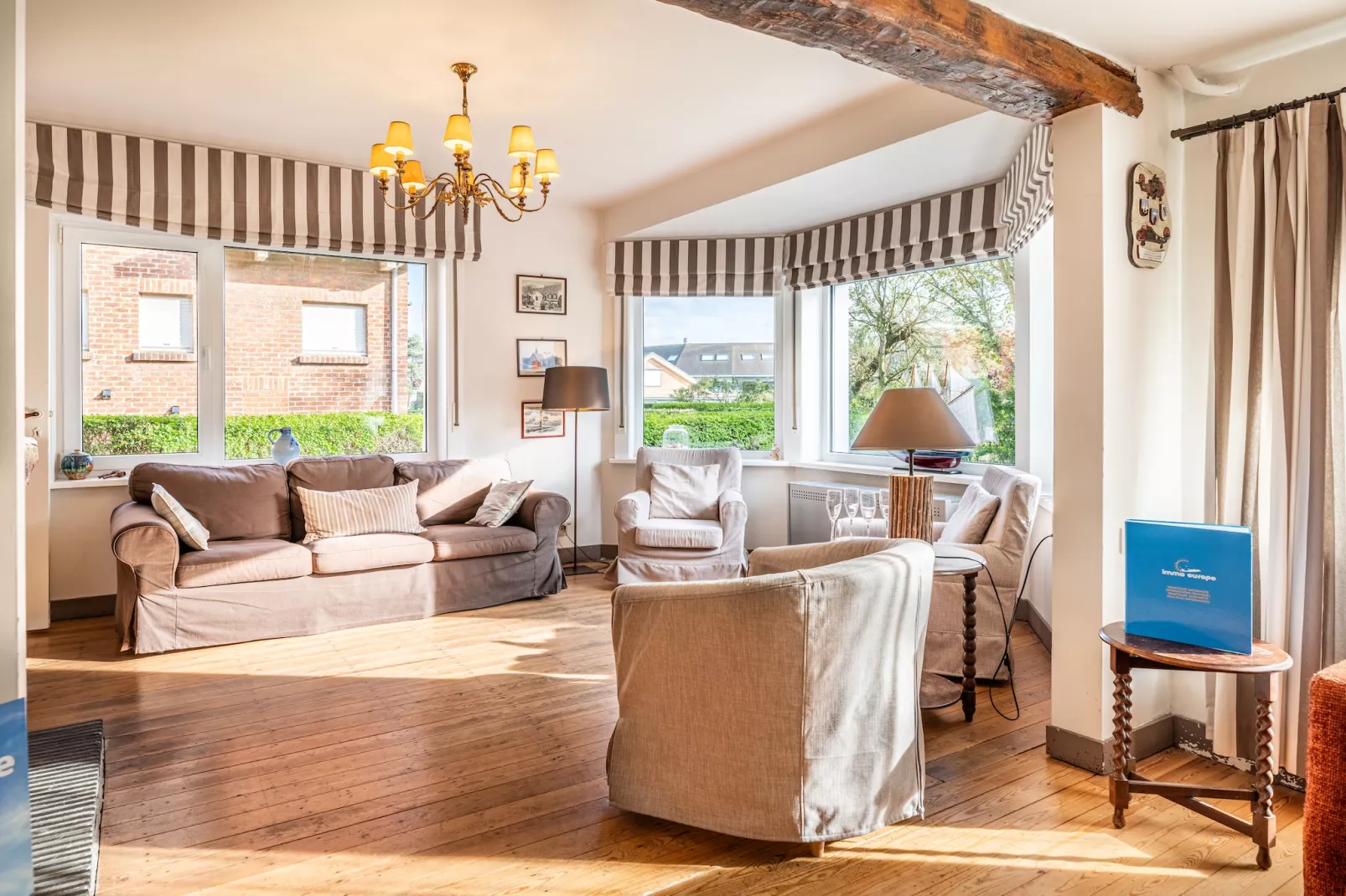 Zeehuis-Living room