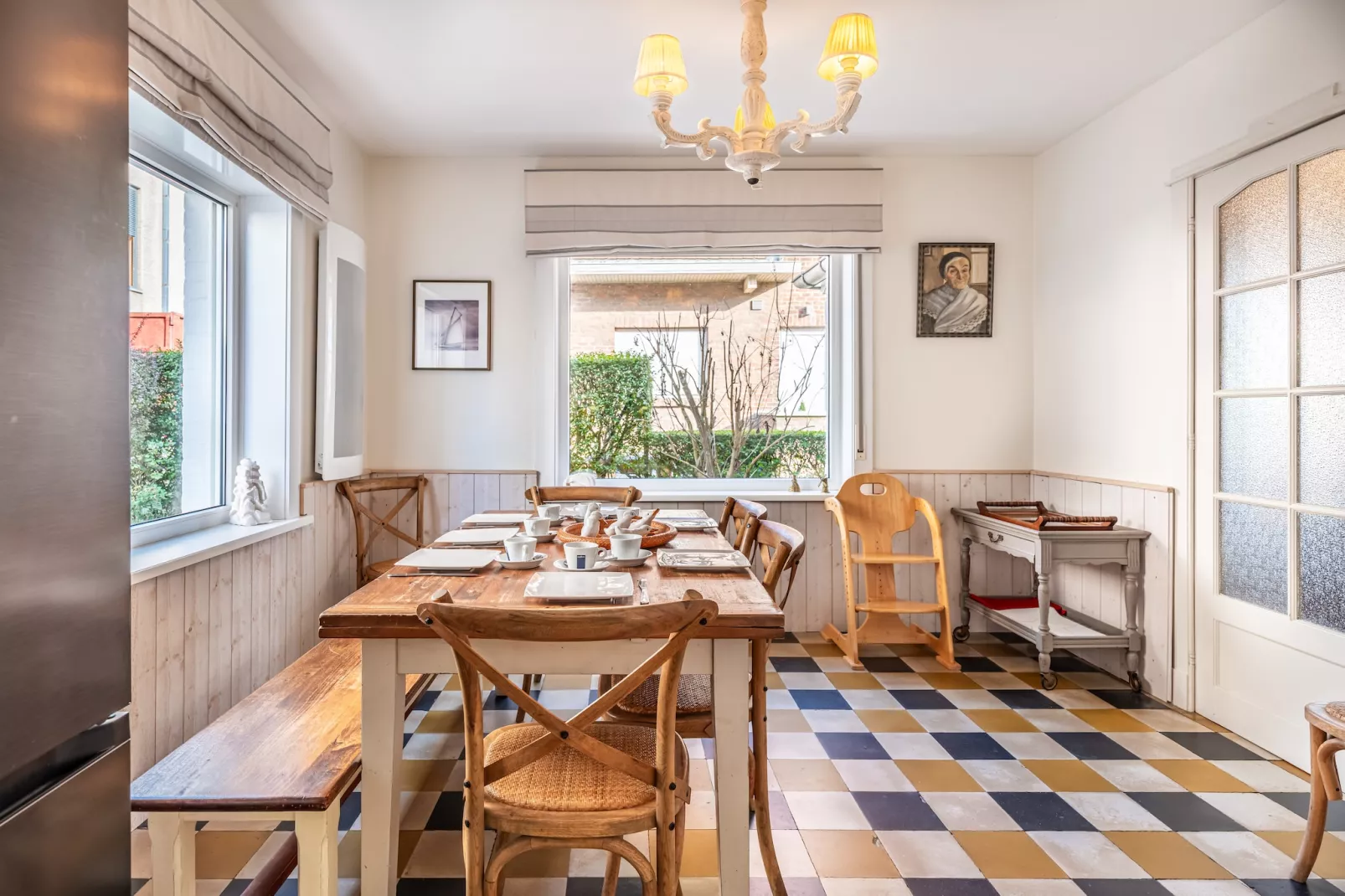 Zeehuis-Dining room