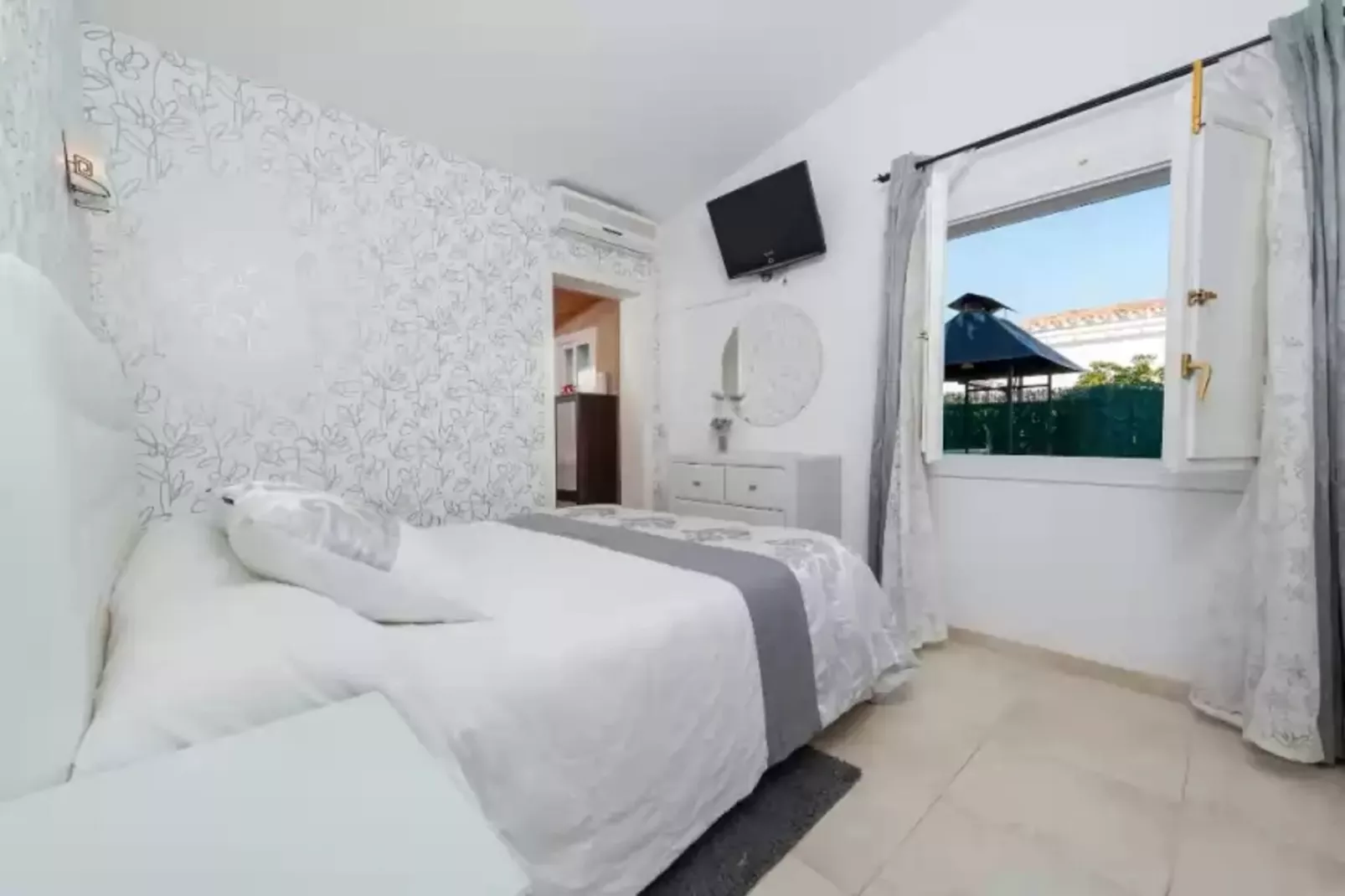 Can Rovet-Bedroom