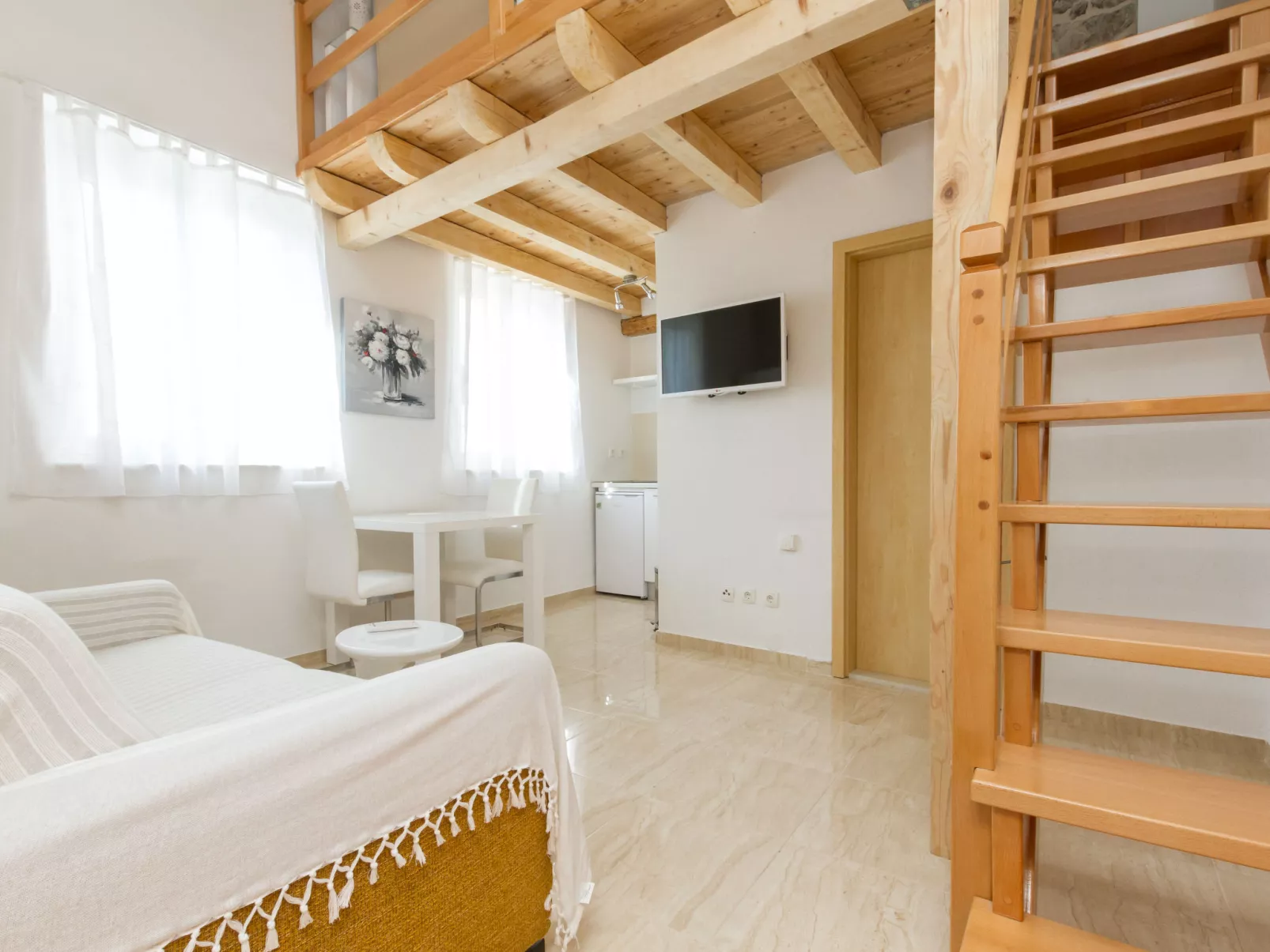 A Luxury Sibenik-Dedans