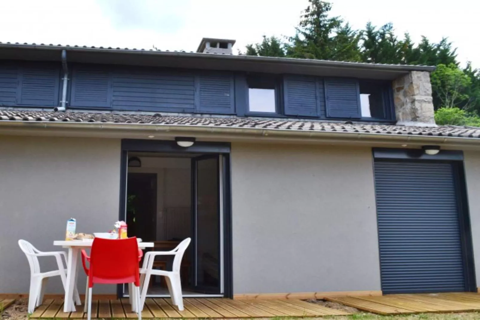 Saint-Julien-Chapteuil - Gîte 2 Pièces 5 Personnes 1  bébé - 10399455