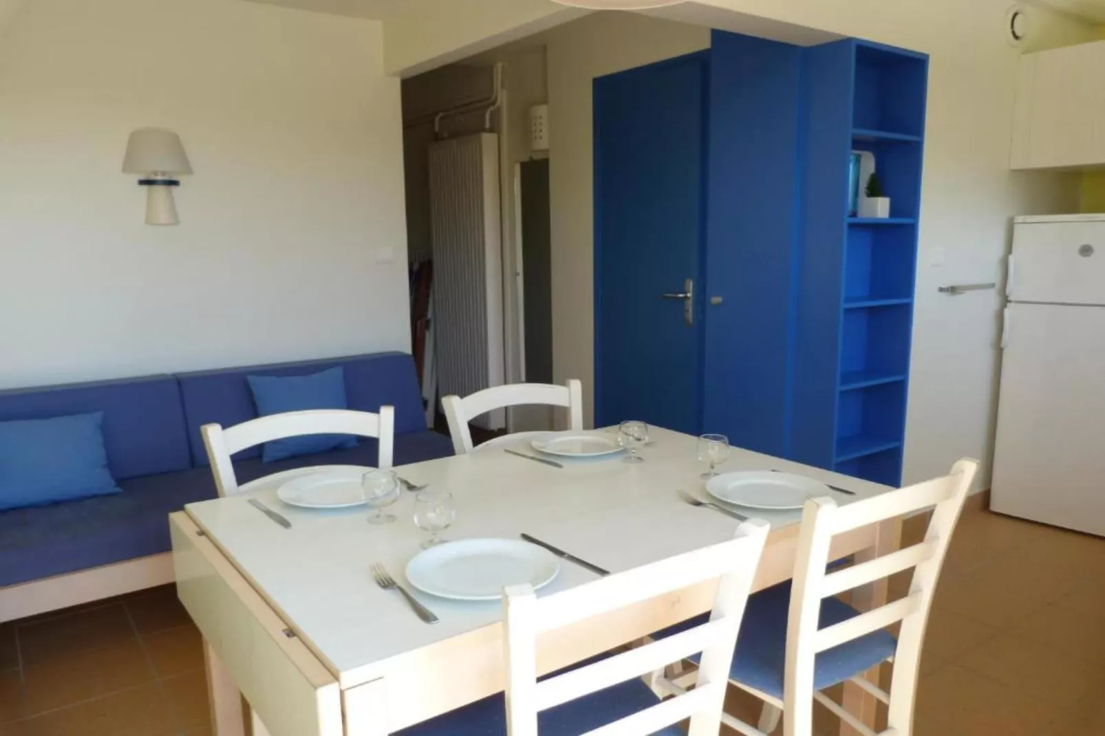 La Turballe- Gîte 3 Pièces 6 Personnes 1  bébé-Dining room