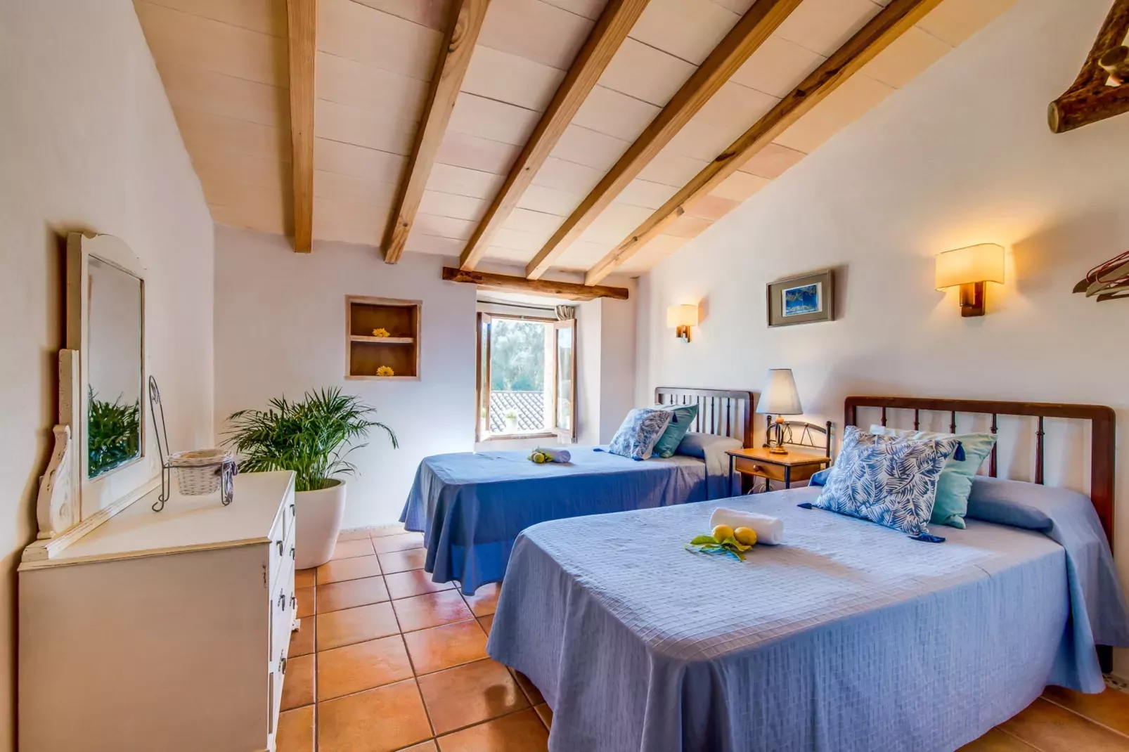 Finca Can Maria Costitx-Bedroom