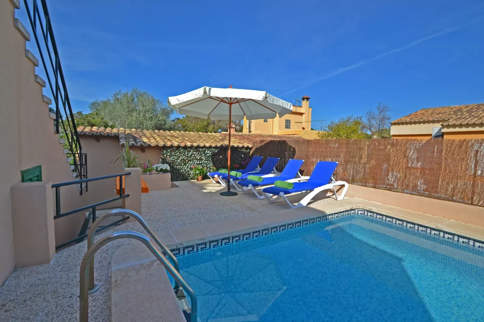 Villa Benestar-Terrassenbalkon