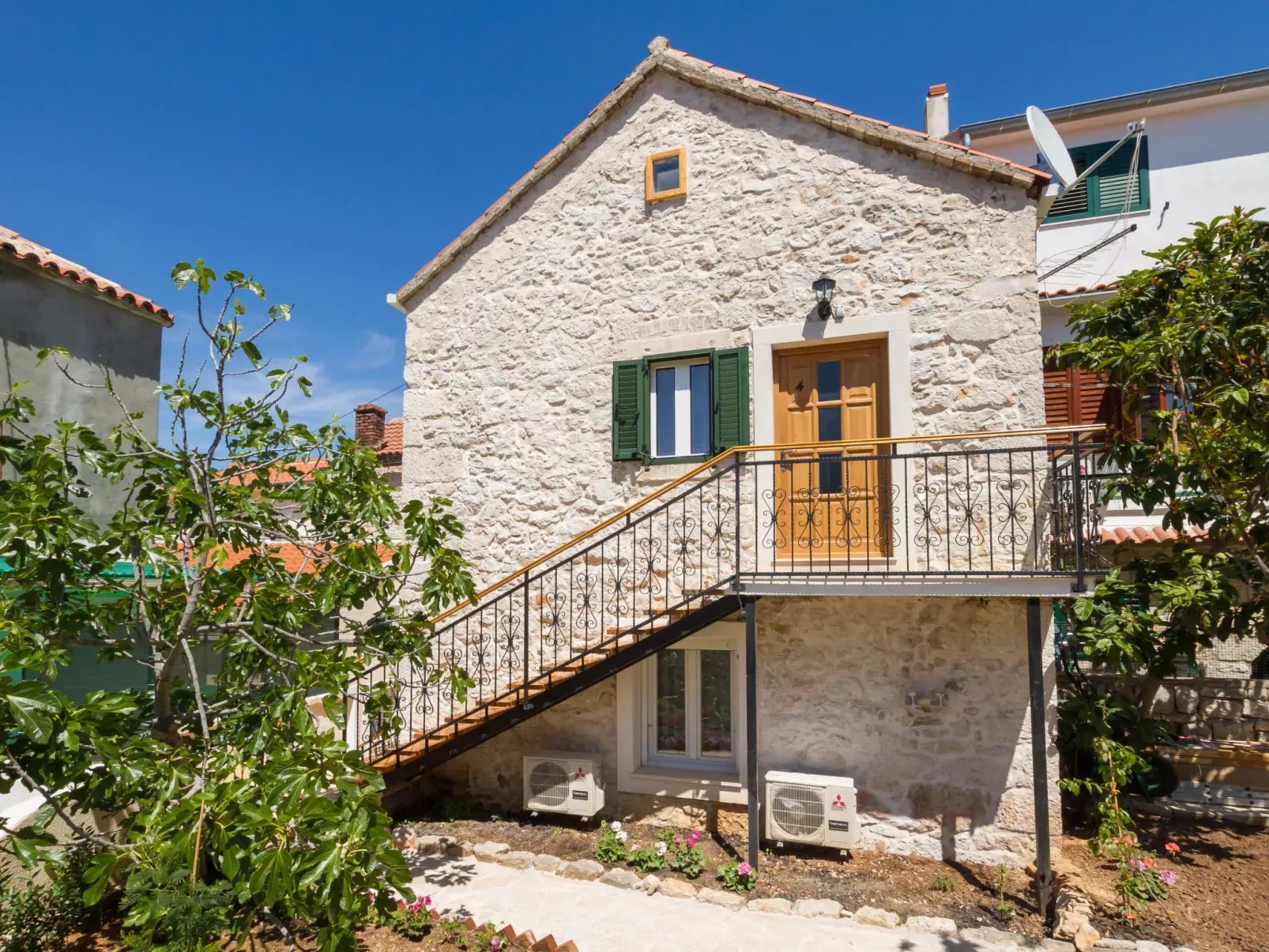 A Luxury Sibenik-Outside