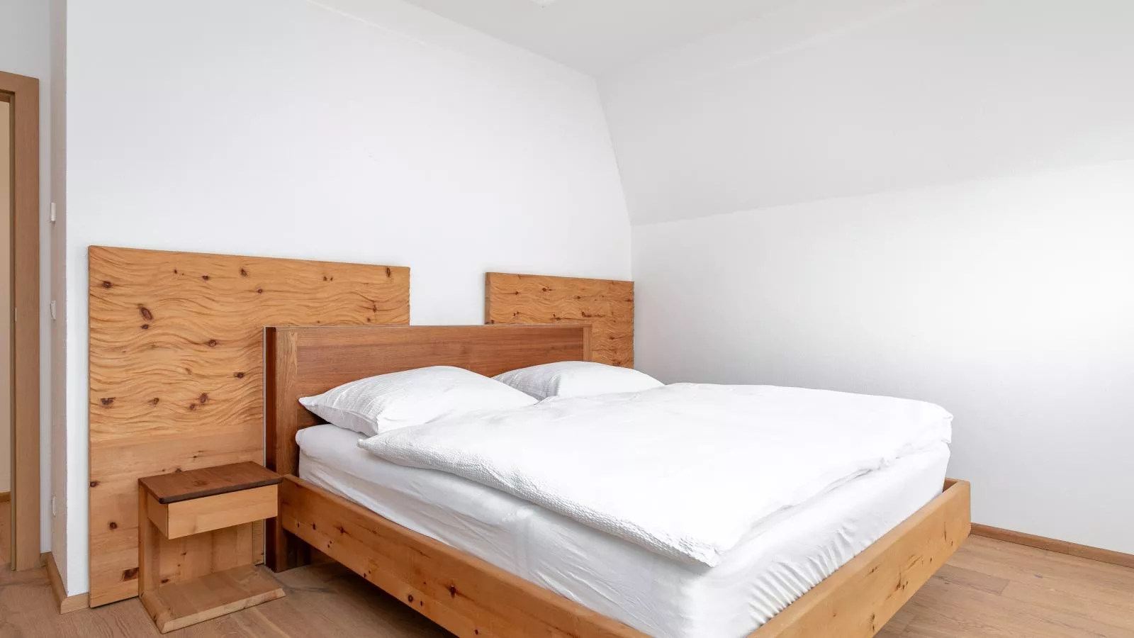 Panorama Loft-Bedroom