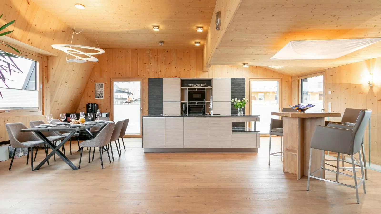 Panorama Loft-Dining room
