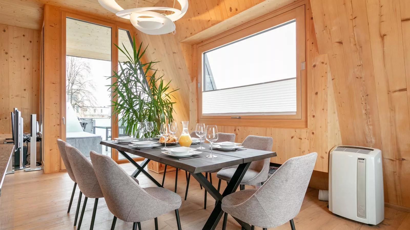Panorama Loft-Dining room