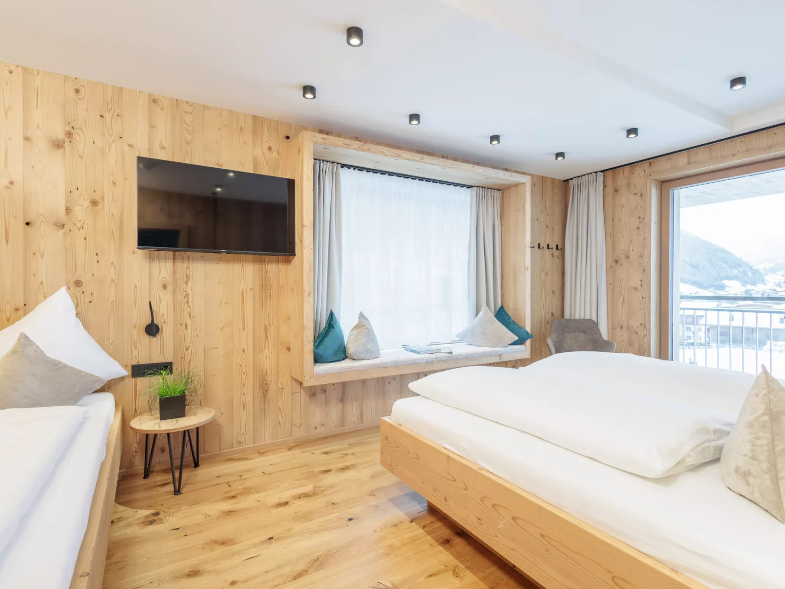 Mountain Suite Nr 103 - 10498263
