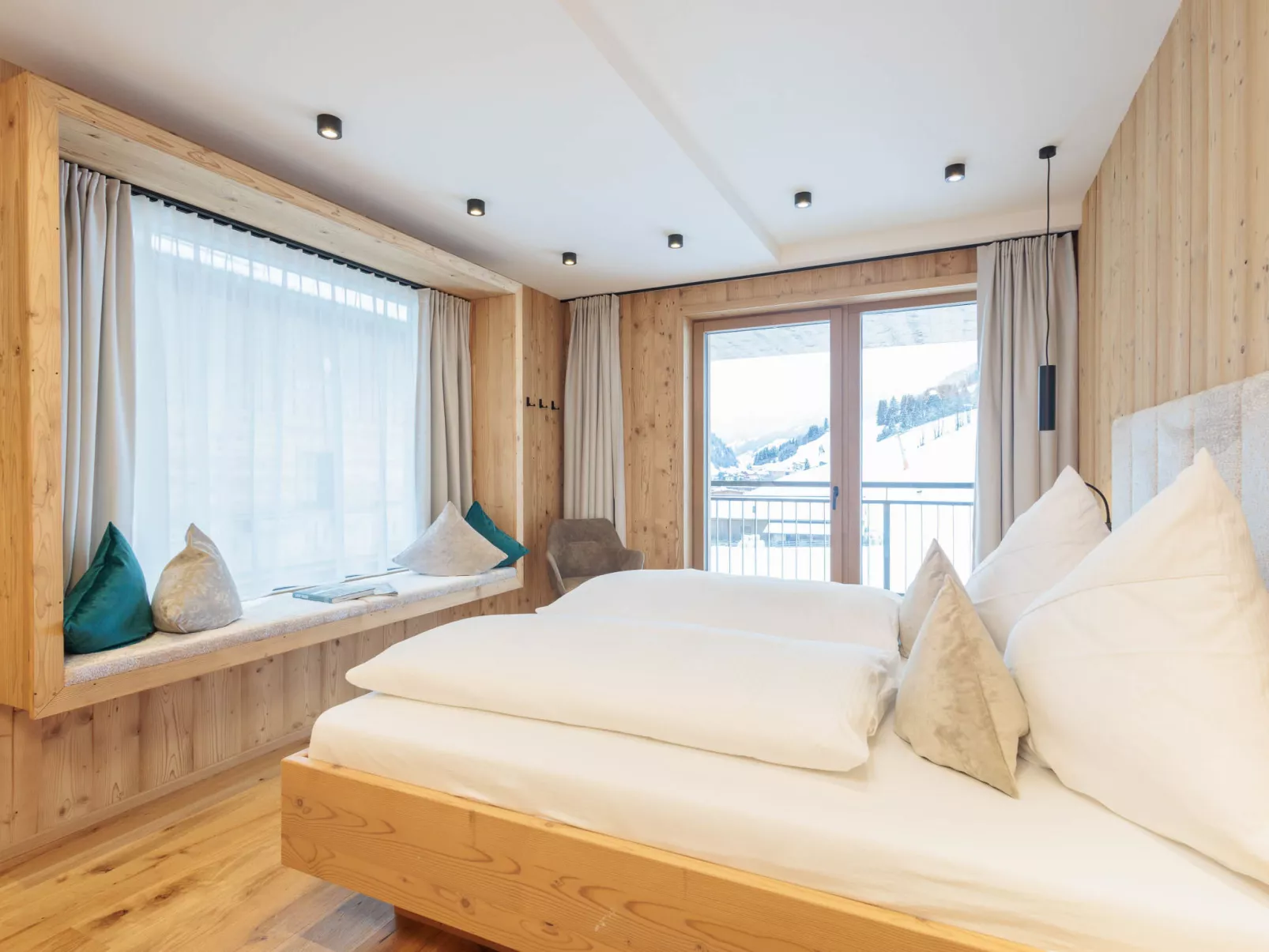 Mountain Suite Nr 103 - 10498264