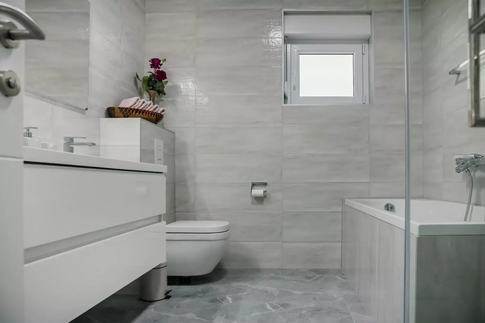 Villa Tonka-Bathroom