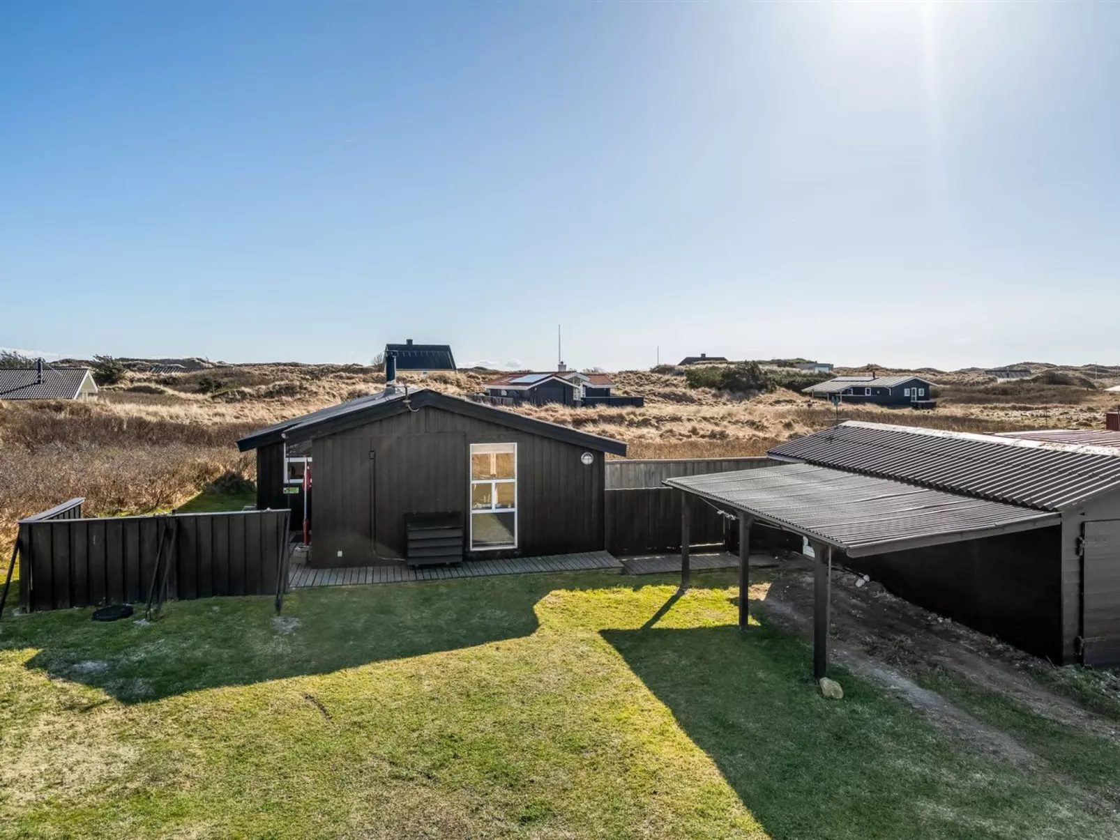 "Valpuri" - 150m from the sea-Outside