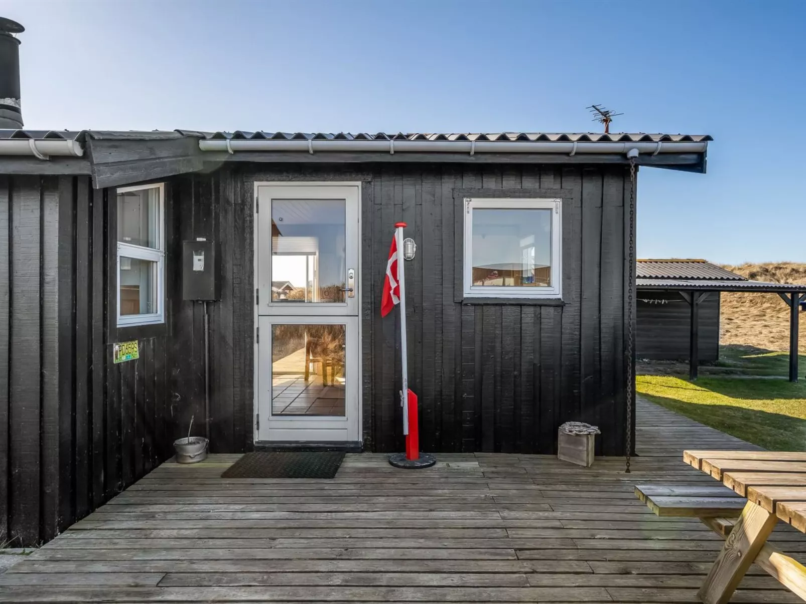 "Valpuri" - 150m from the sea-Outside