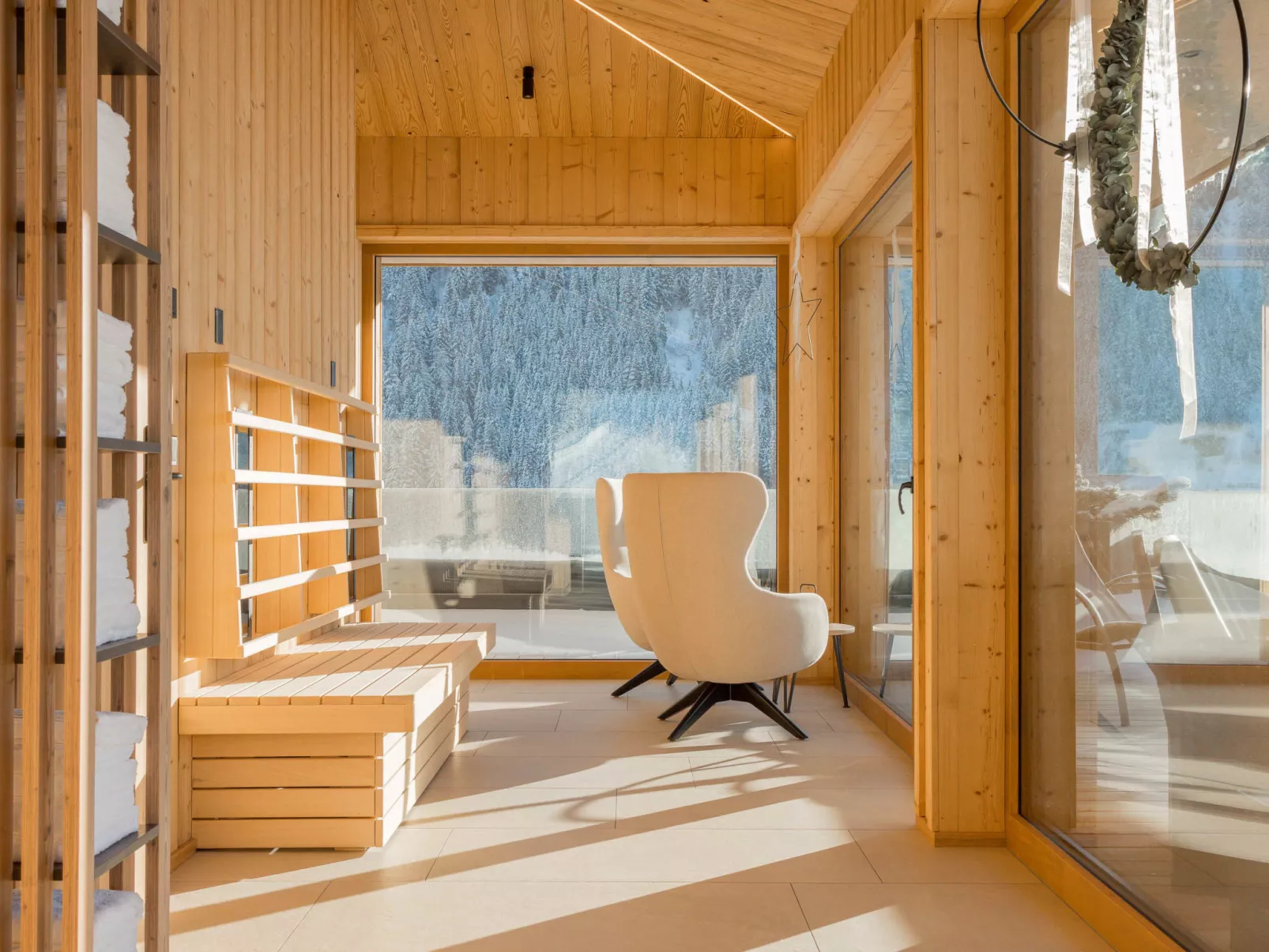Mountain Suite Nr 103 - 10498271