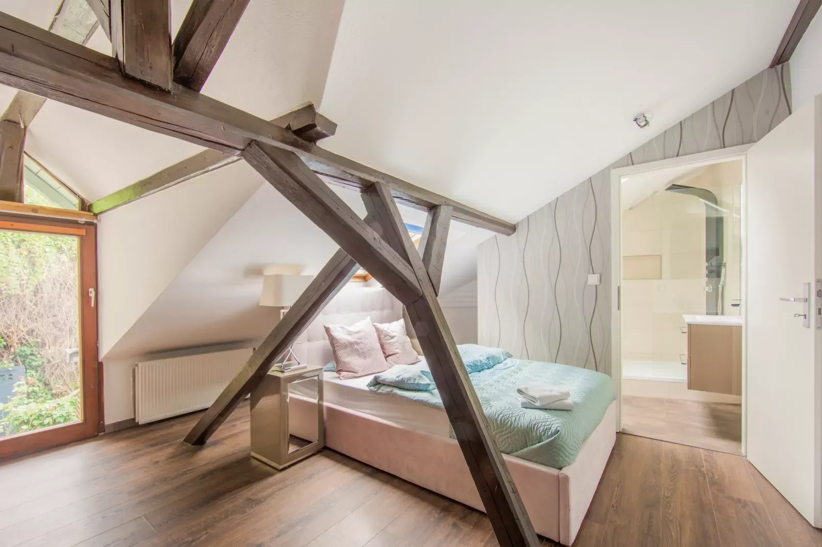 Maisonette im Taunus mit mediterrane Terrasse-Schlafzimmer