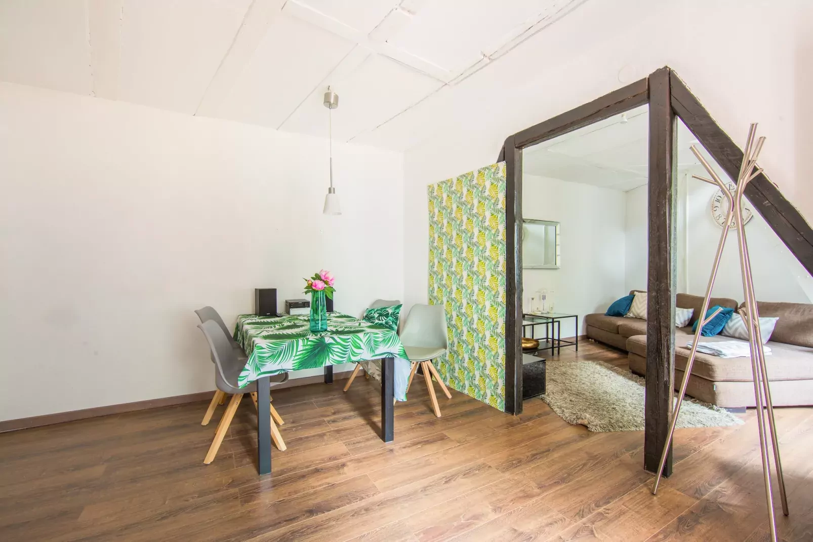 Maisonette im Taunus mit mediterrane Terrasse-Esszimmer