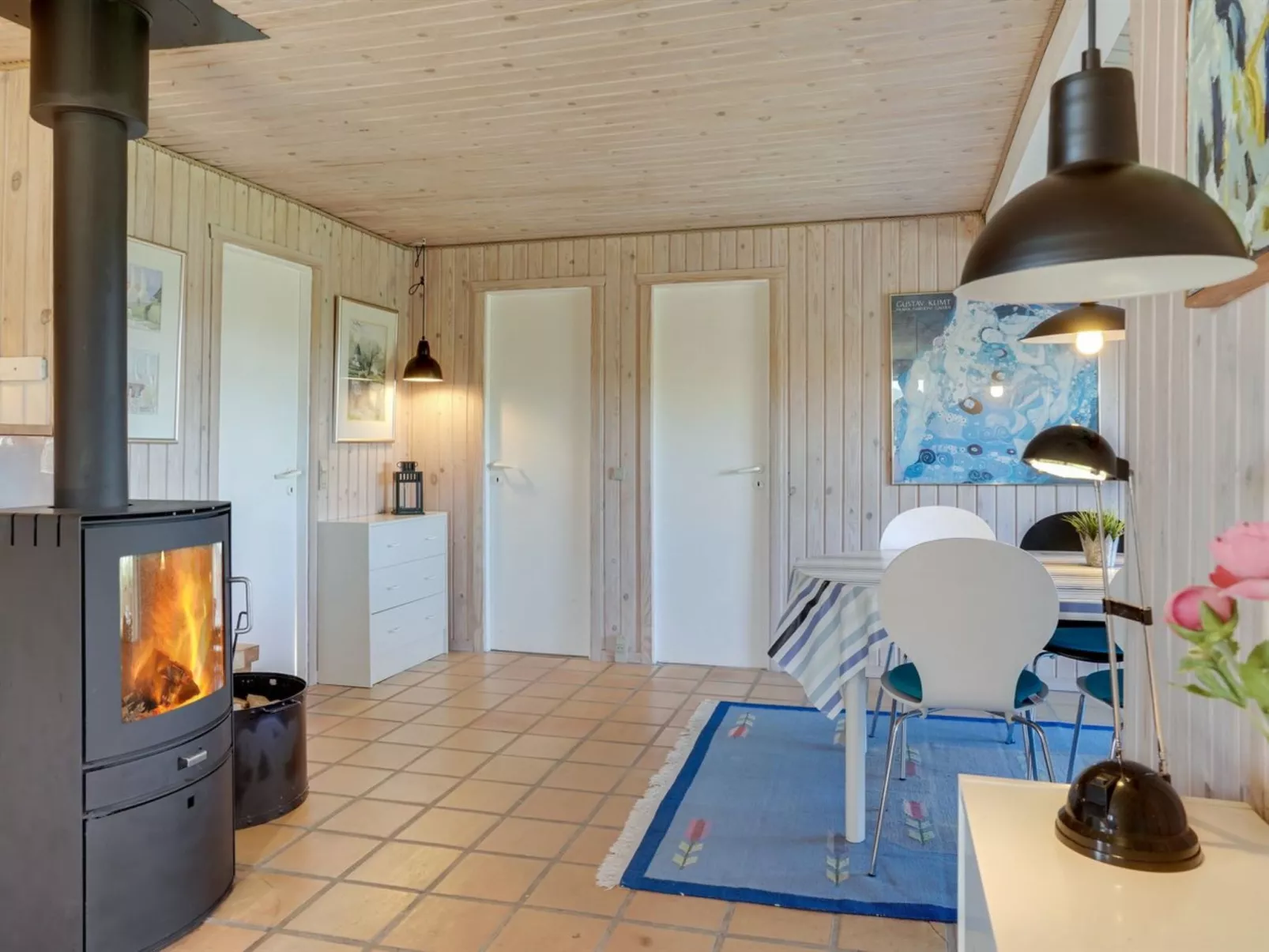 "Valpuri" - 150m from the sea-Inside