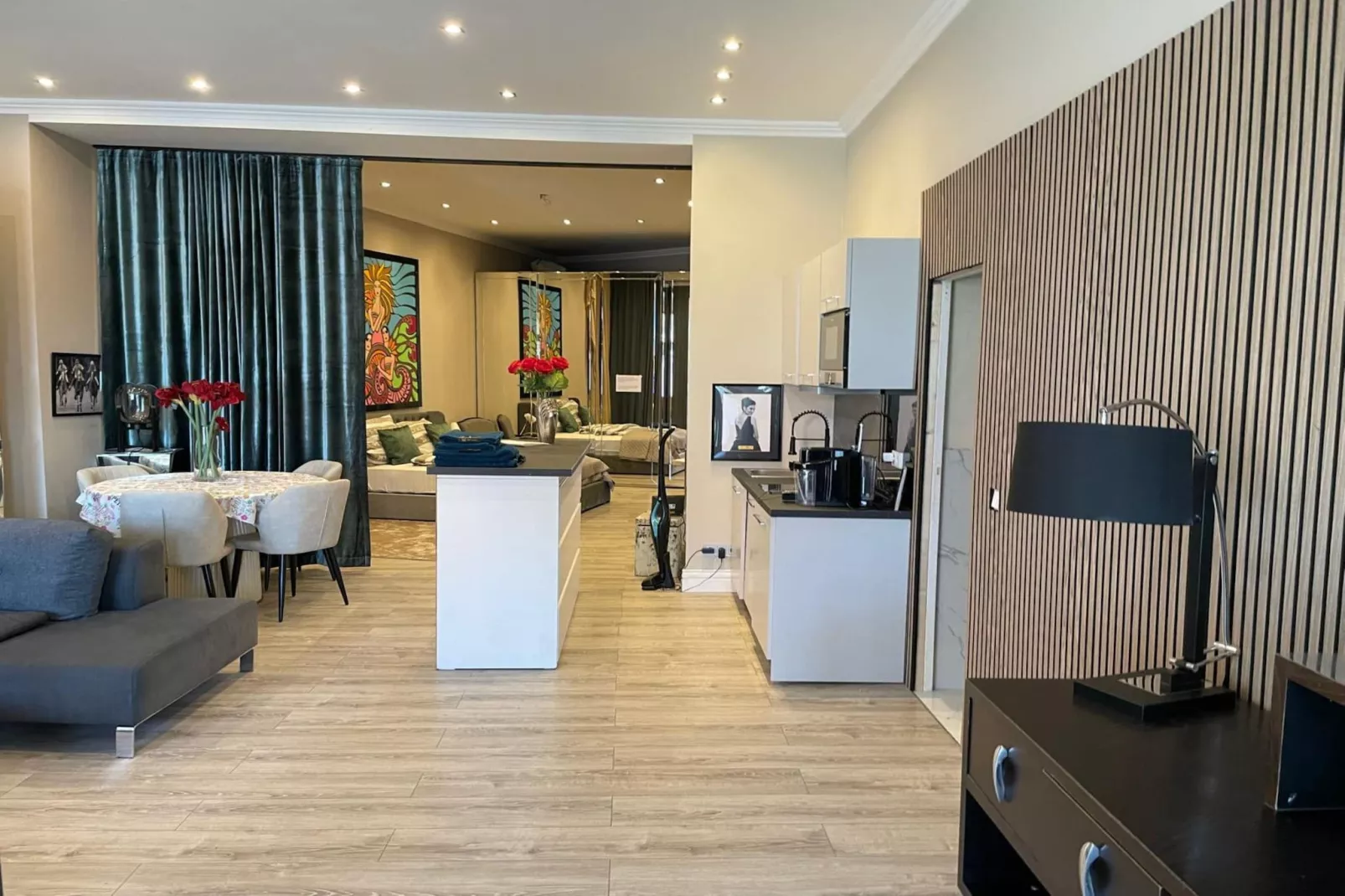 Suite im Taunus-Wohnzimmer