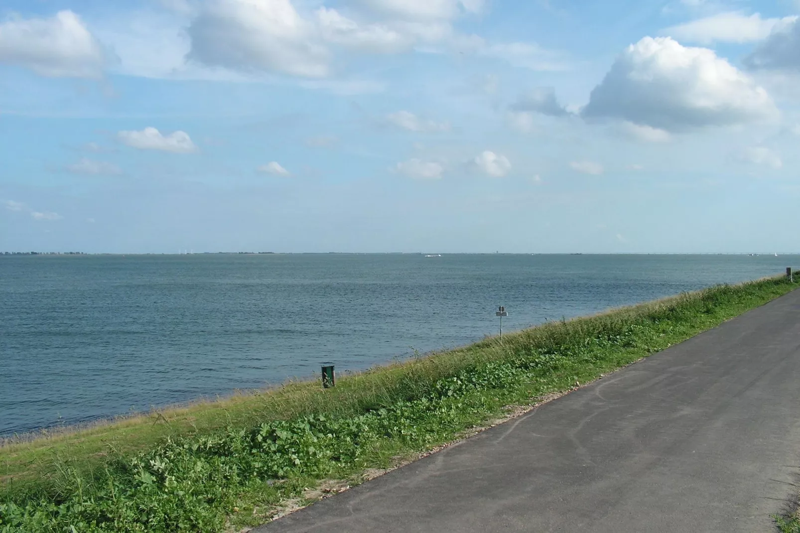 Villapark De Oesterbaai 6-Flur