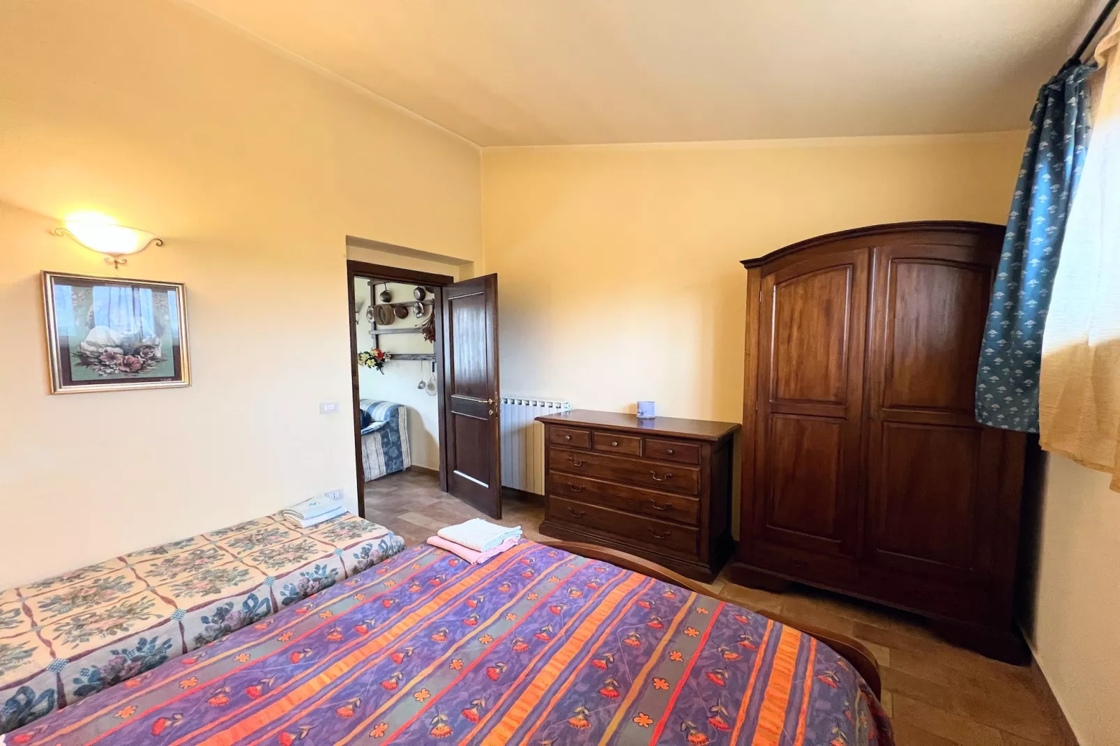 Montepulciano-Bedroom