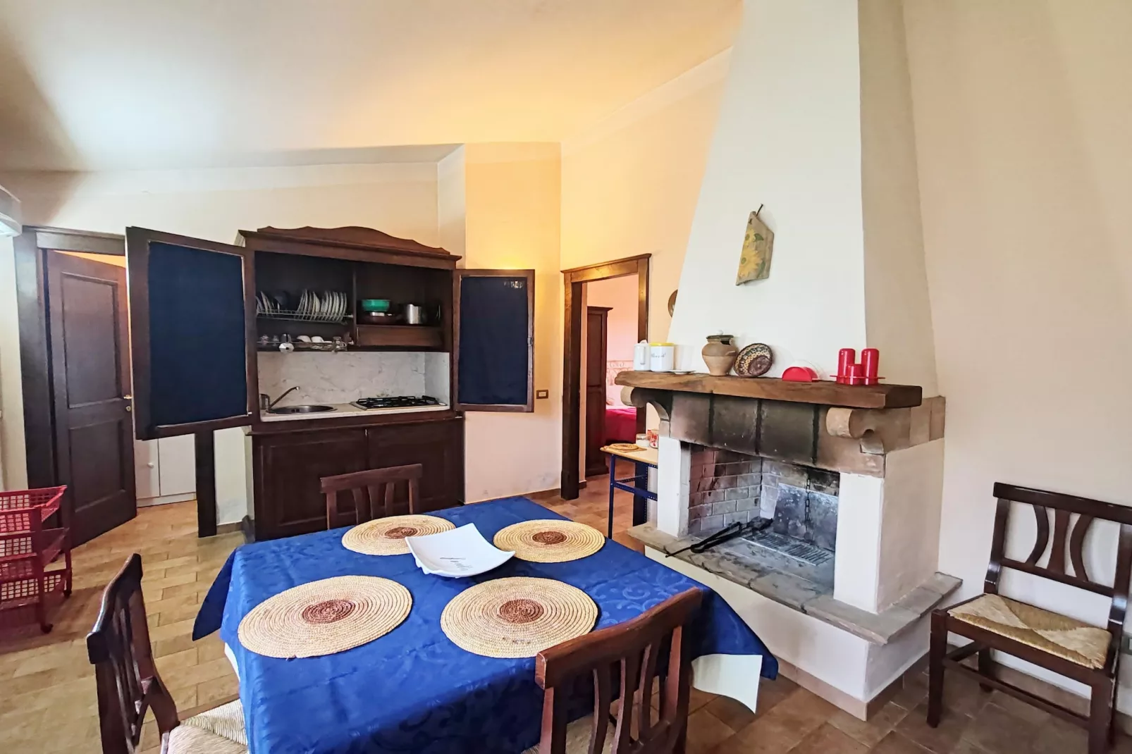Trebbiano Spoletino-Dining room