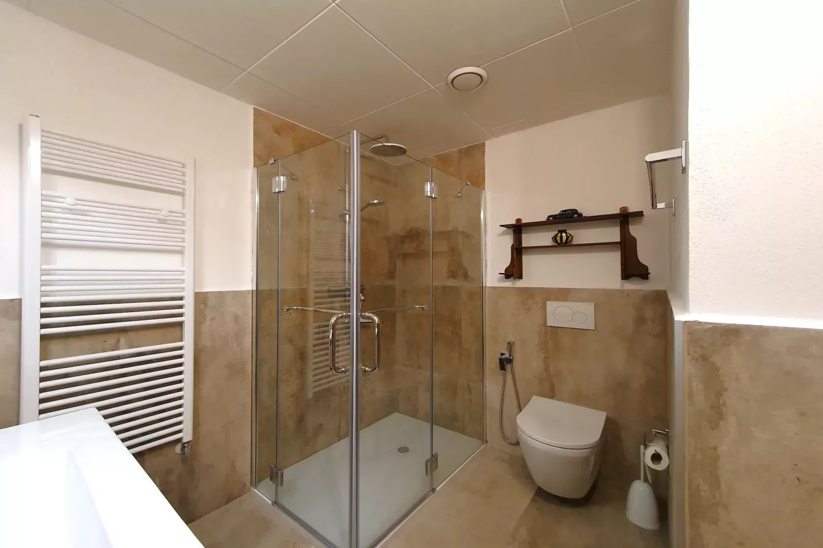 VC02/4 - Villa Castiglioni-Bathroom