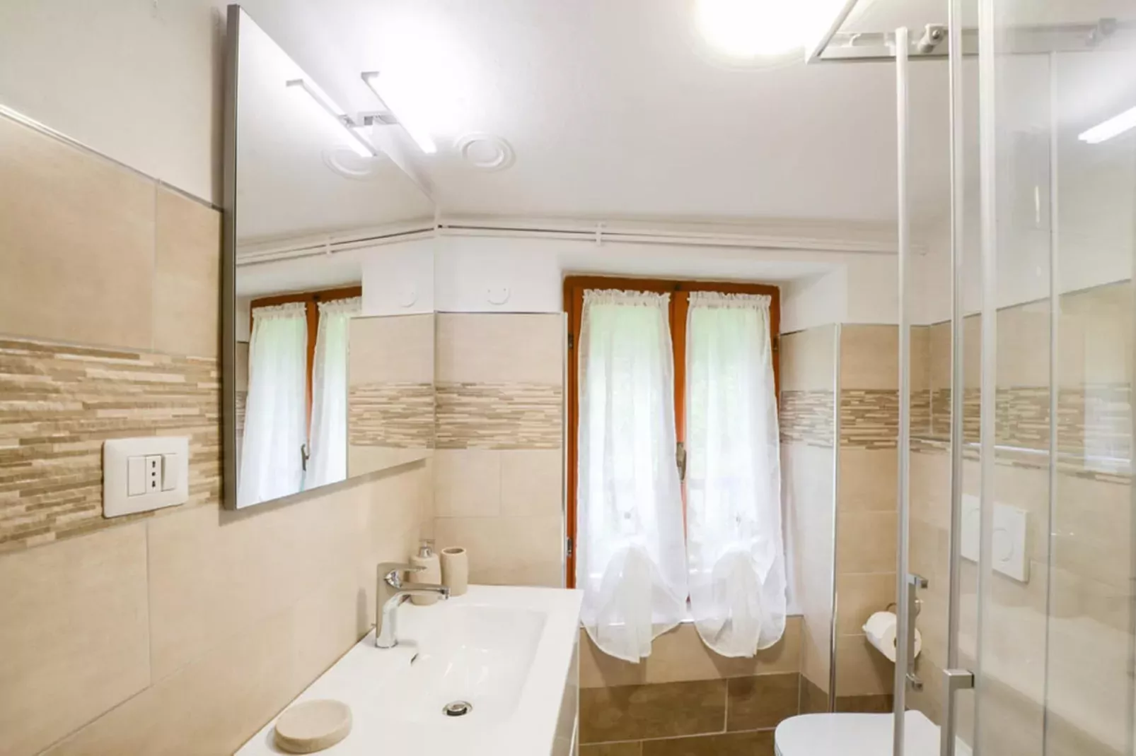 Casa vacanze Fivizzano-Badezimmer