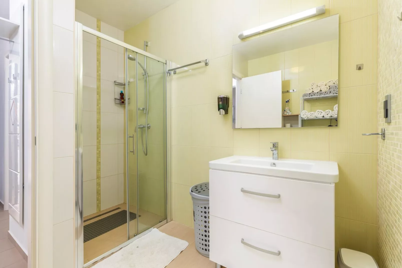 Villa Gigetto with Private Pool and Big Garden-Badezimmer