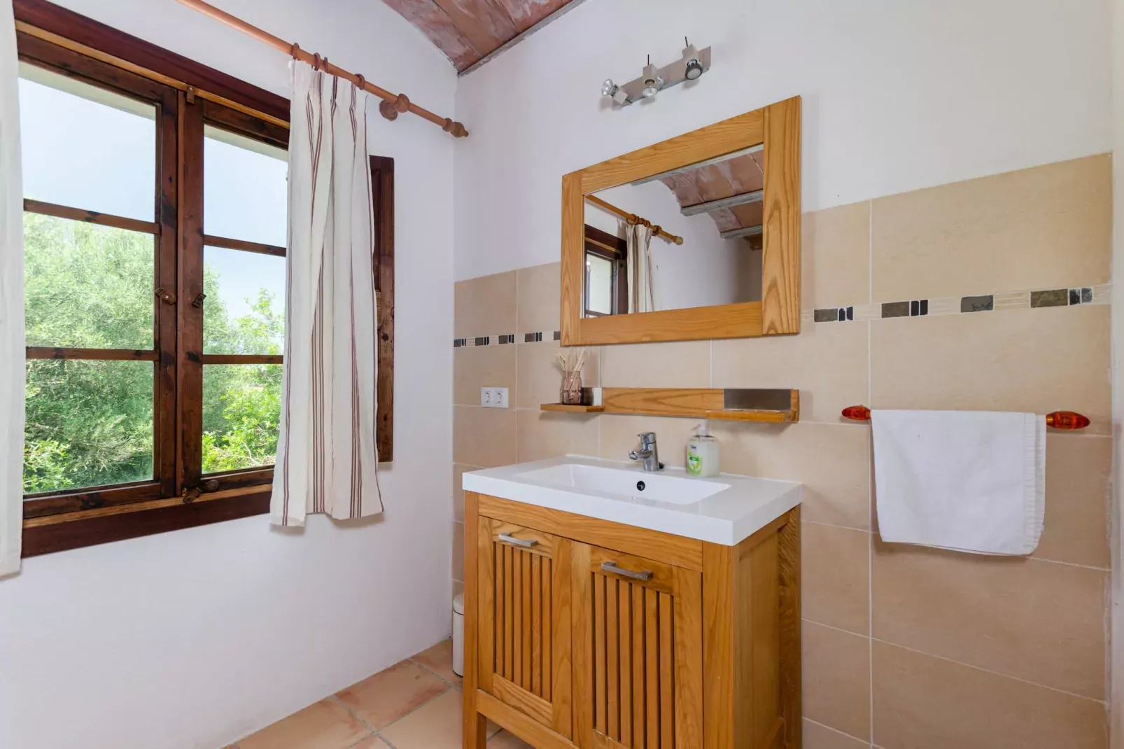 YourHouse Finca Es Galliner-Badezimmer