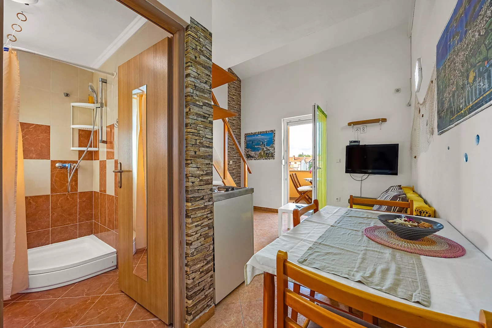 Mijic Studio 2 - 250 m to the Beach-Bathroom