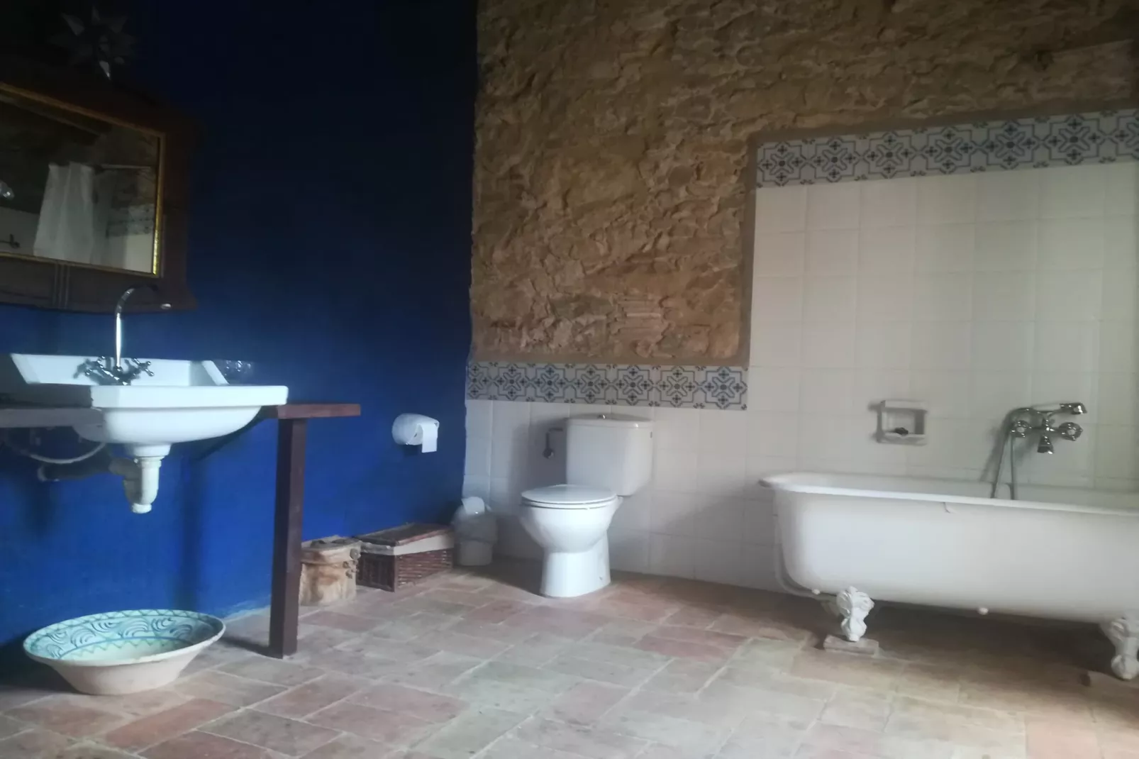 CASA CARINA-Bathroom