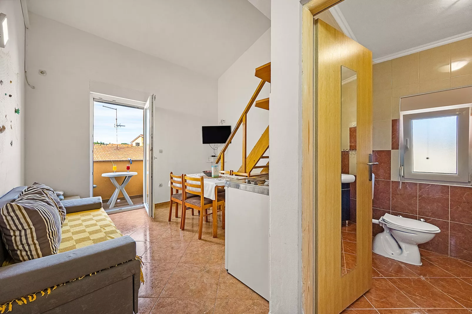 Mijic Studio 1 - 250 m to the Beach-Living room