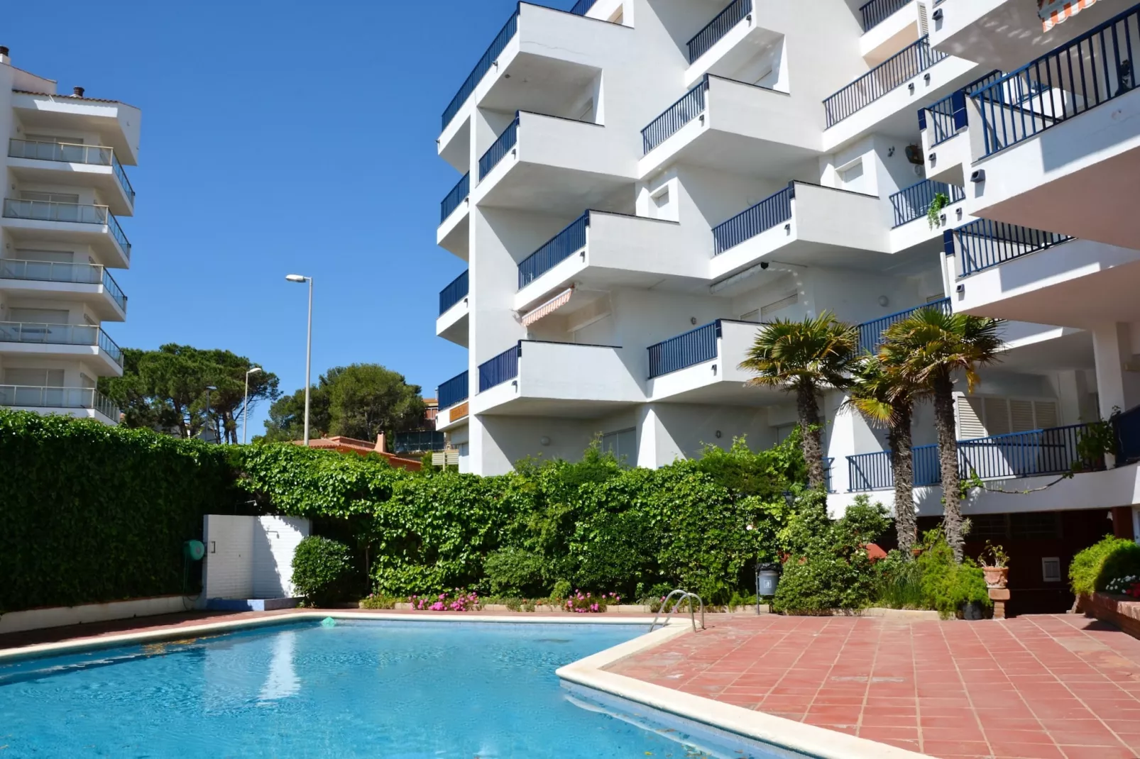 PASSEIG DEL MAR 01-Exterior summer