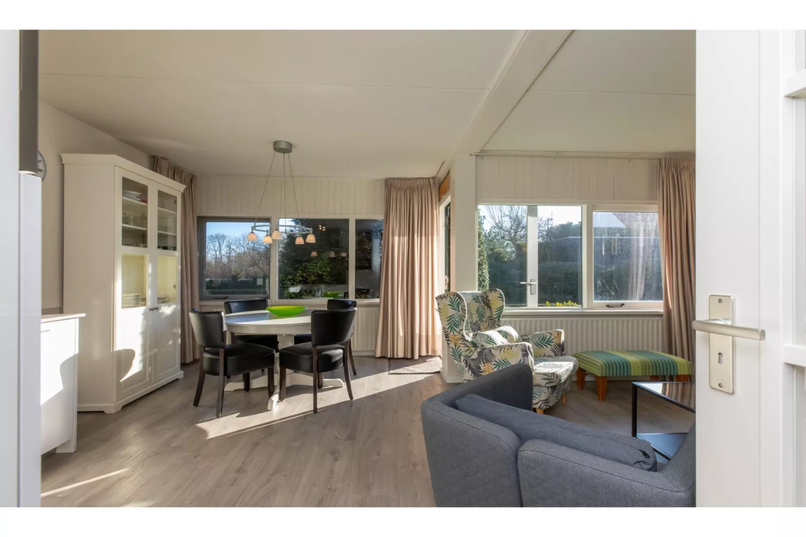 Appartement 'Duinoord' - Duinweg 117-12  Zoutelande-Living room