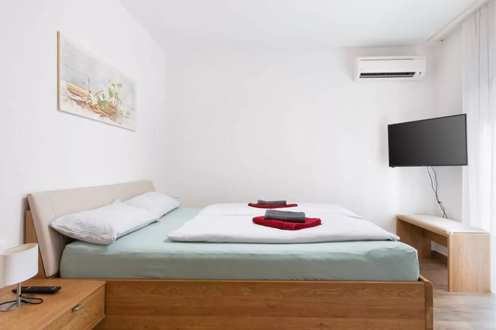 Villa Histra - Private Pool, Sea View, 5 Bedrooms-Bedroom