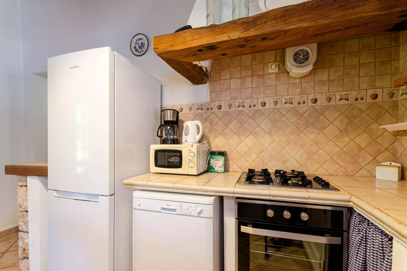 YourHouse Can Rafelino-Kitchen