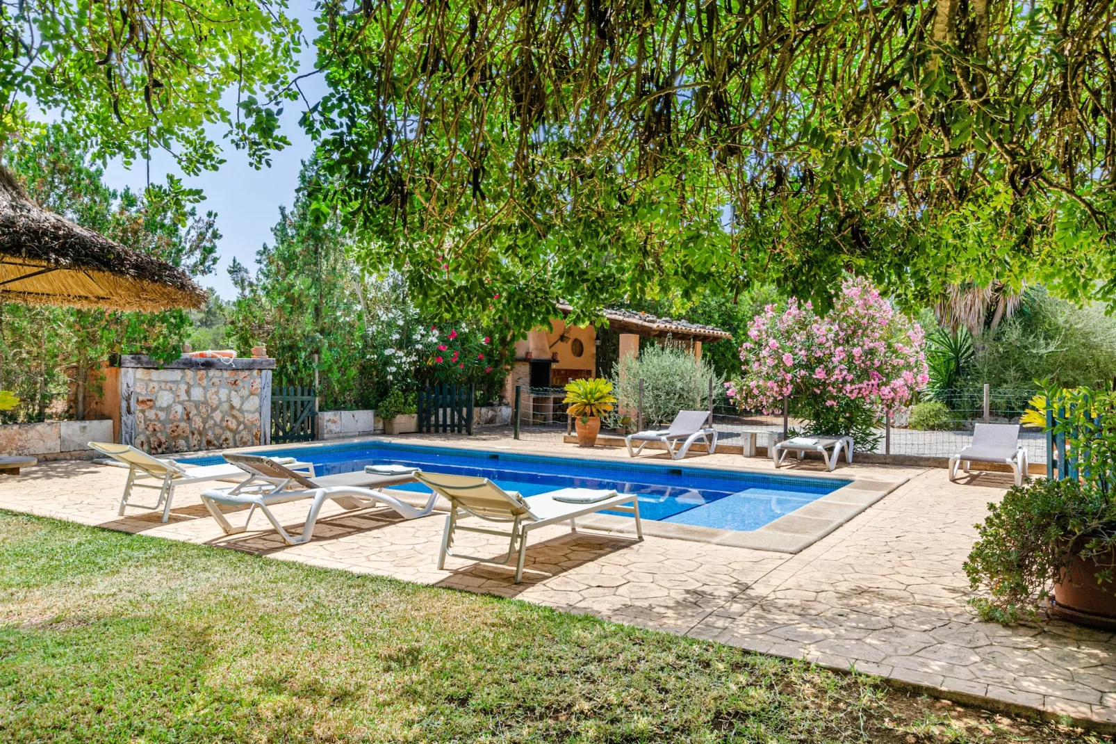 YourHouse Can Rafelino-Pool