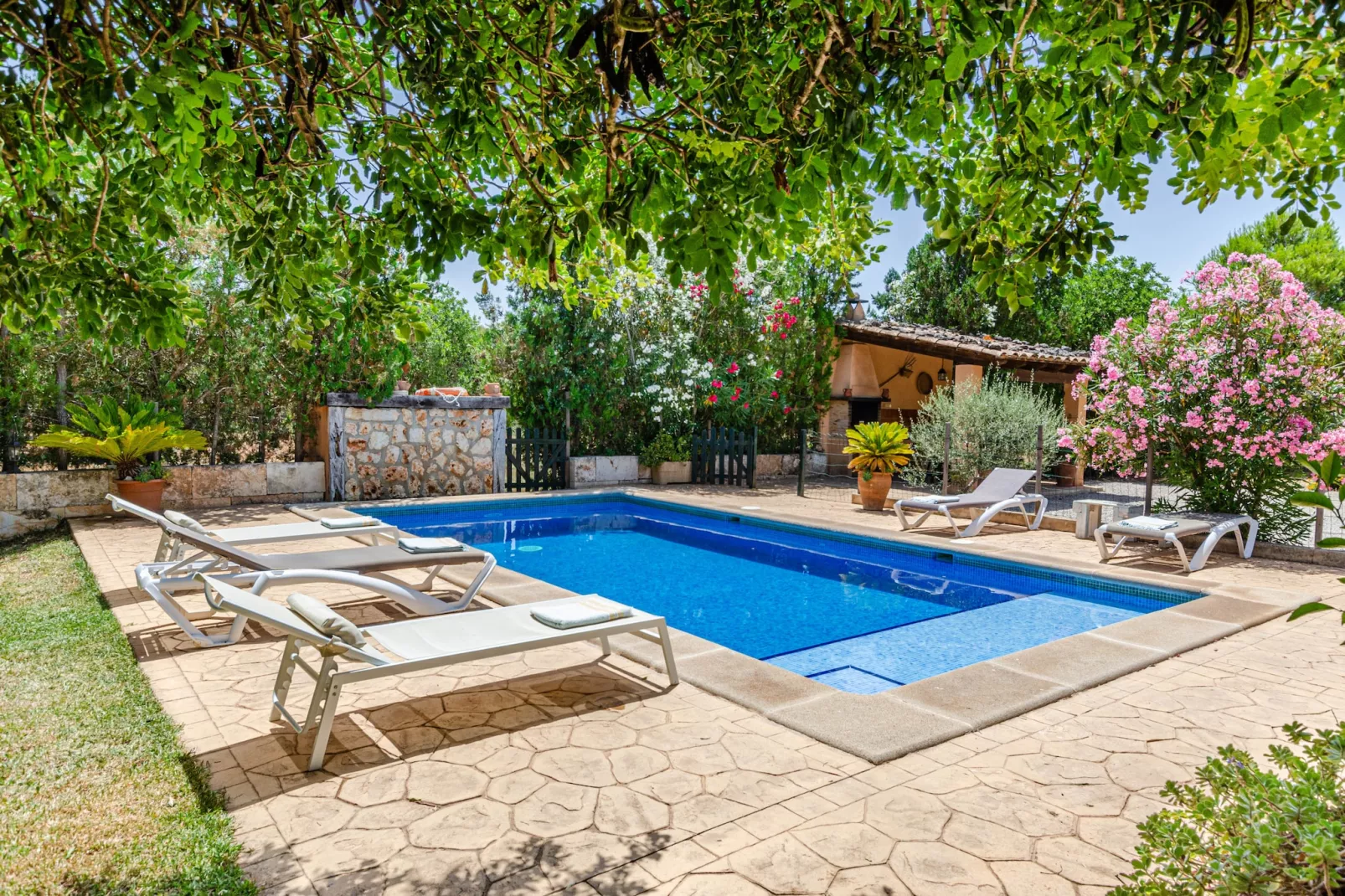 YourHouse Can Rafelino-Pool