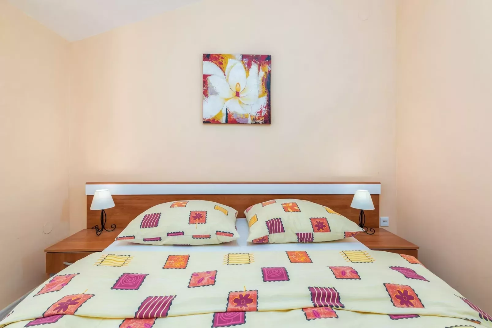 Apartment with Pool in Liznjan - Buneta-Bedroom